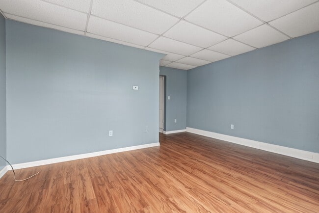 Building Photo - 1061 N Duke St