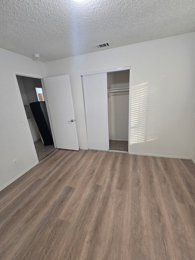 Building Photo - 3509 Avenue J