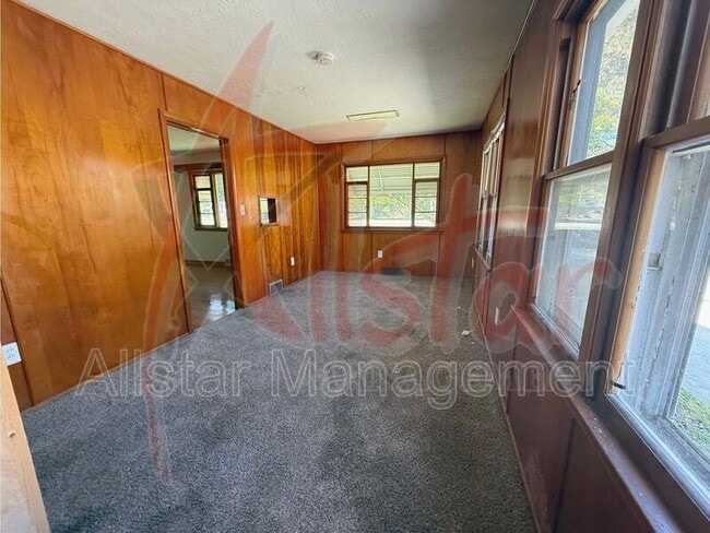 Building Photo - 5785 Fitch Rd