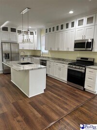 Building Photo - 203 S Franklin Dr