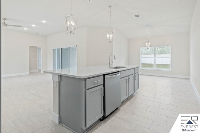 Building Photo - FULLY FENCED, LIKE NEW 3/2/2 IN DESIRABLE INDIAN TRAILS