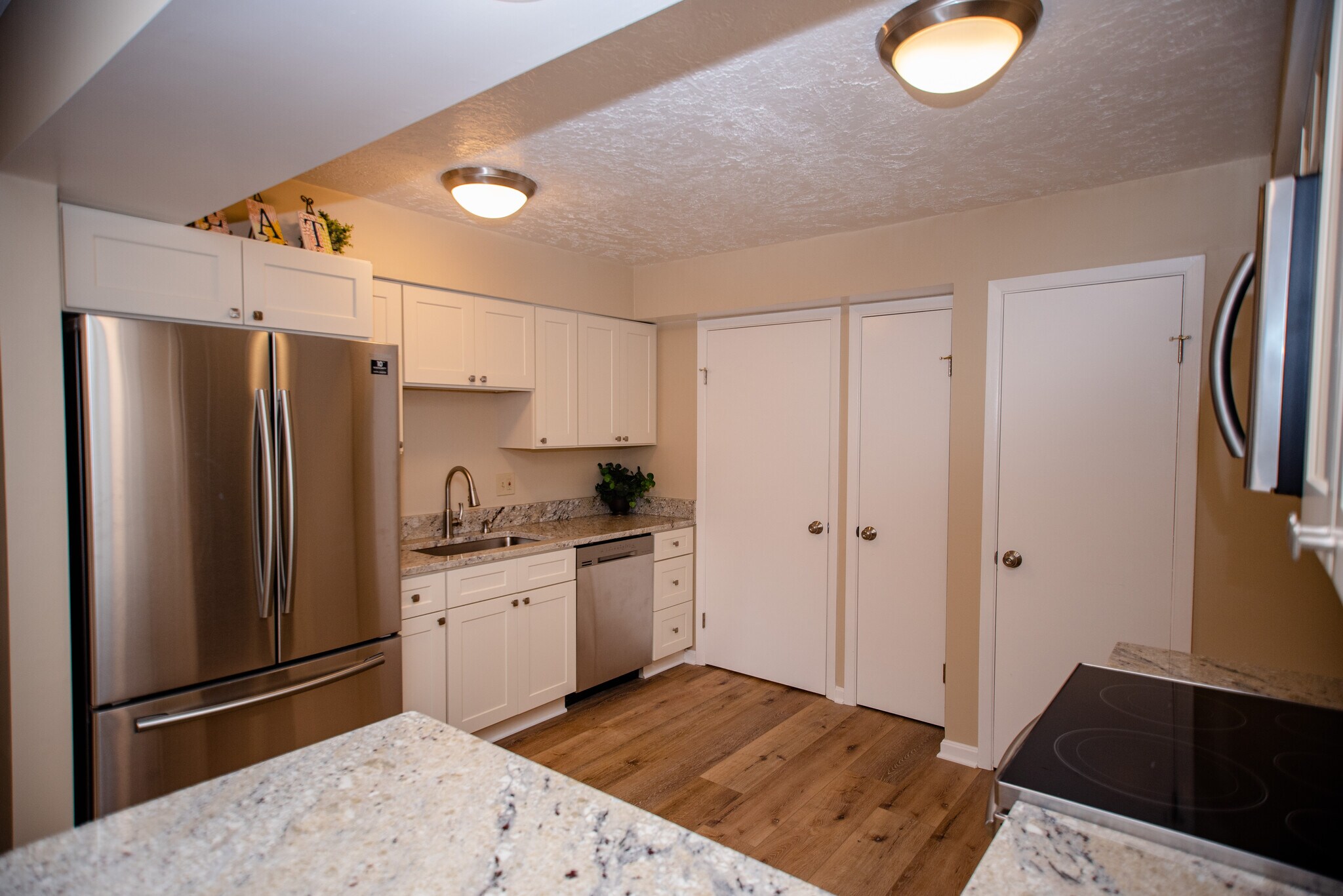 Building Photo - 837 Tollis Pkwy