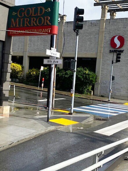 Building Photo - 2385 18th Ave