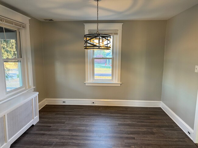 Building Photo - Lansdale Renovated 4 Bedroom Cape with off...