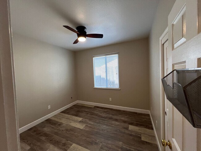 Building Photo - 4-bedroom single story in Sylvan School Di...