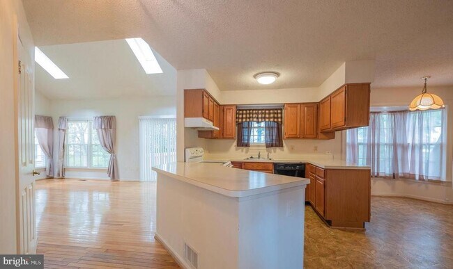 Building Photo - 14342 Brookmere Dr