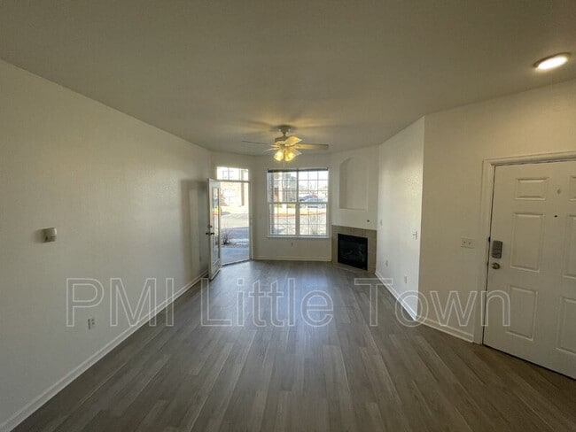 Building Photo - 5714 N Gibralter Way