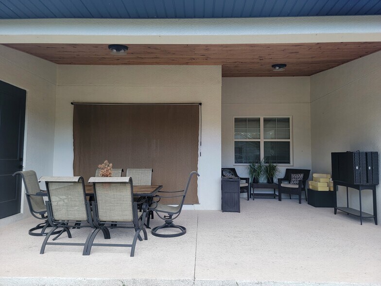 Building Photo - 369 N Lake Jessup Ave