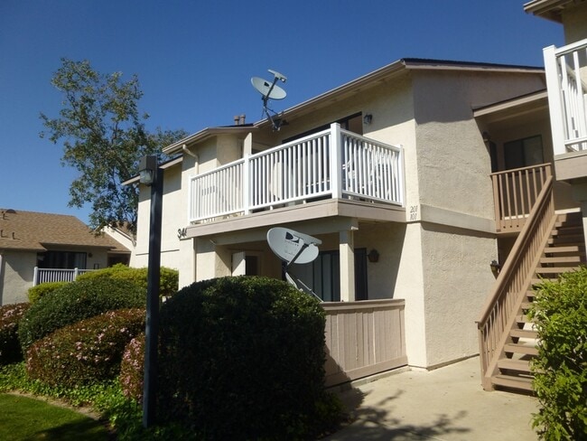 Building Photo - Upstairs Condo in Orcutt Area Reduced Deposit