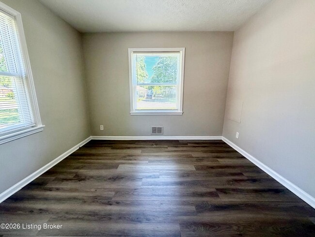 Building Photo - 6112 Corinth Way