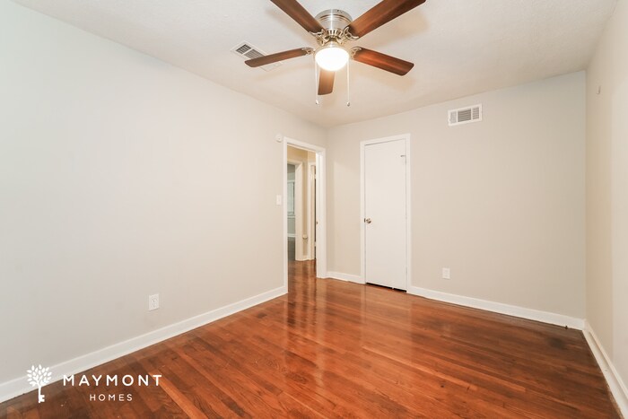 Building Photo - 106 Parkway Dr