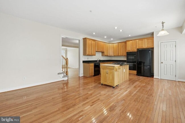 Building Photo - 1806 Brentridge St