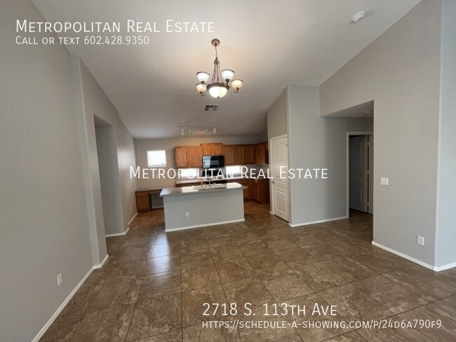 Building Photo - 2718 S 113th Ave