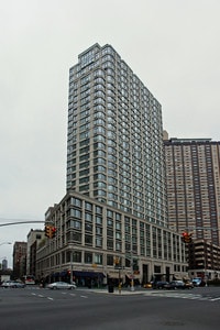 Building Photo - Grand Tier