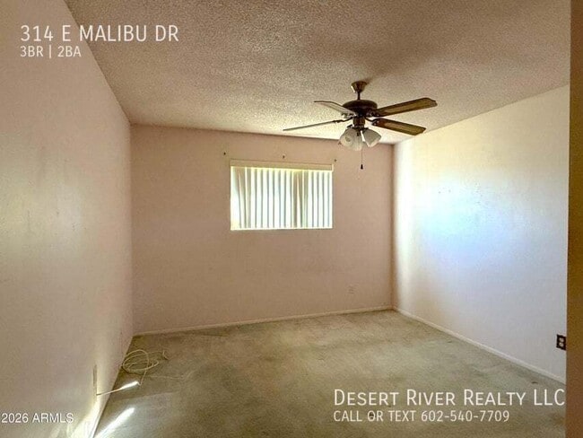 Building Photo - 314 E Malibu Dr