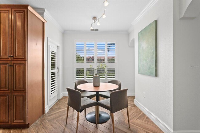 Building Photo - 2741 Via Cipriani