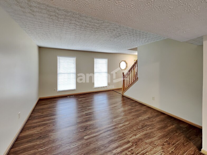 Building Photo - 3446 Natalie Dr