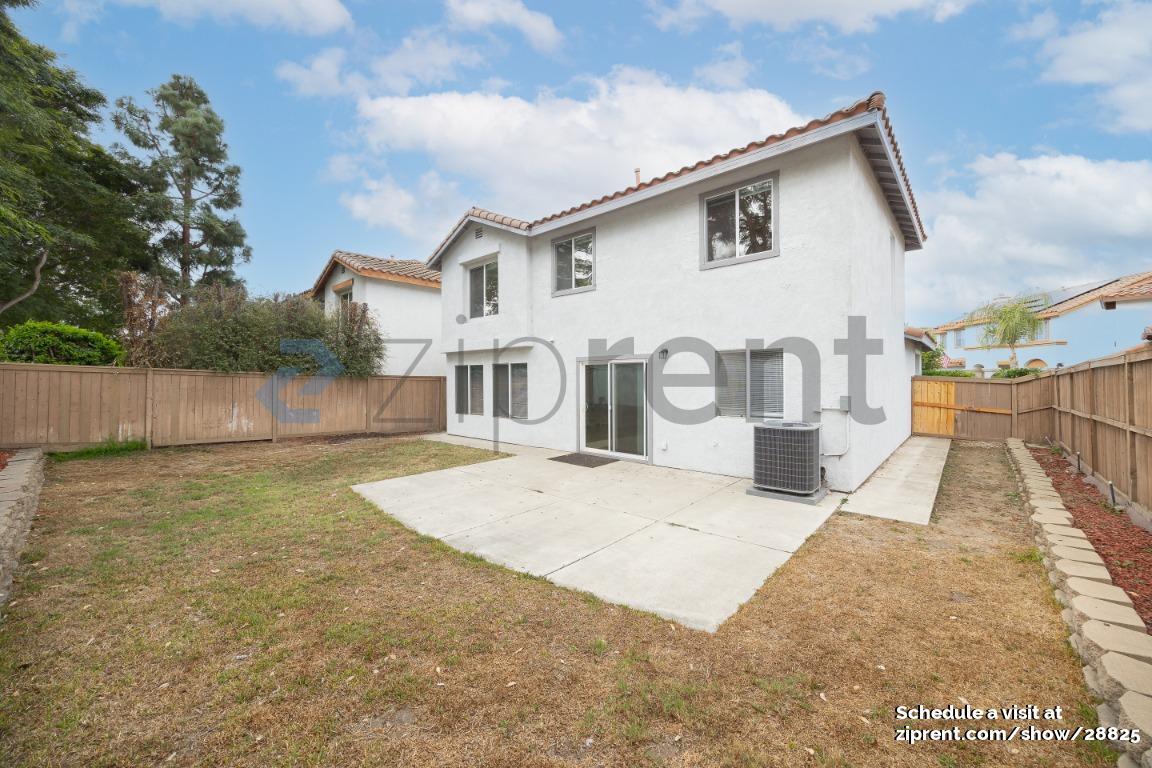 Building Photo - 4709 Lanai Way