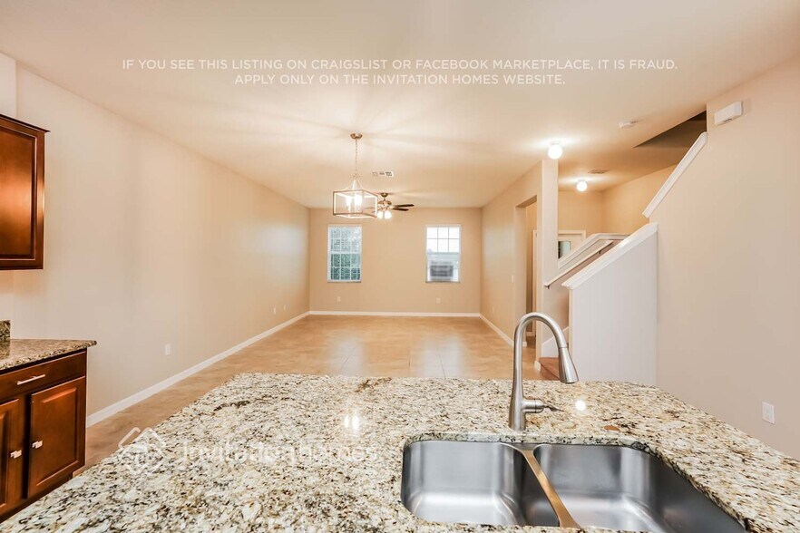 Building Photo - 6307 Shore Vista Pl