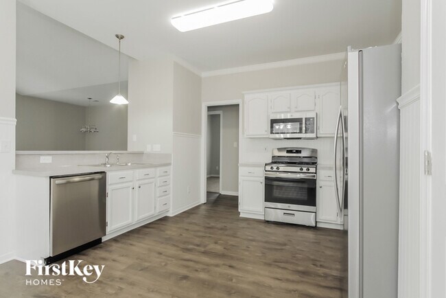 Building Photo - 8616 Walsham Dr