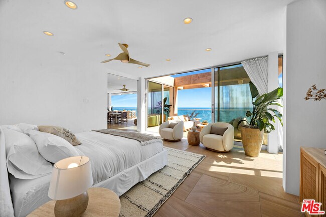 Building Photo - 25102 Malibu Rd