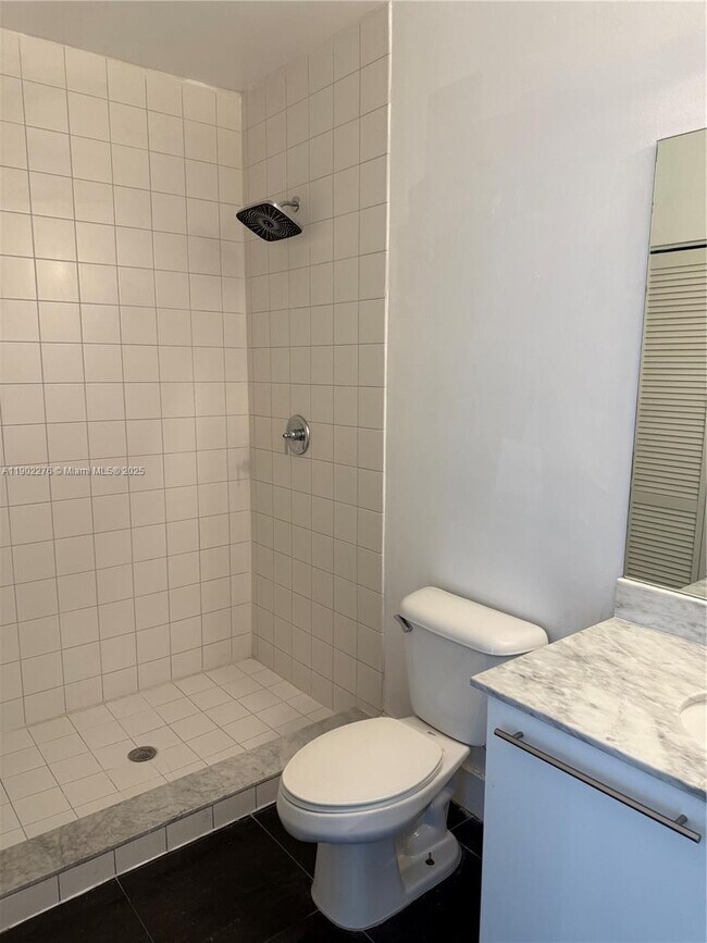 Building Photo - 888 Biscayne Blvd