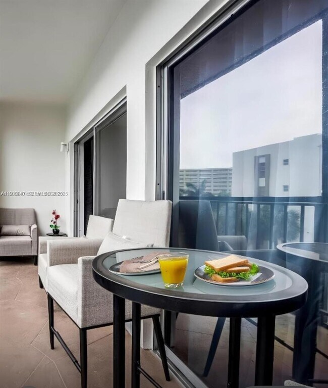 Building Photo - 201 178th Dr