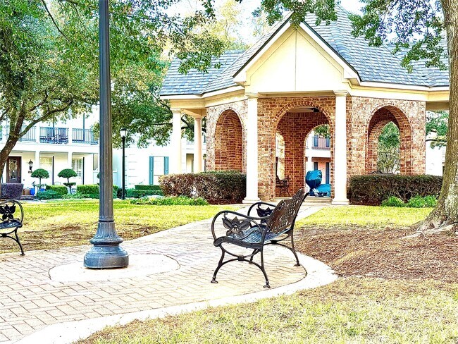 Building Photo - 3326 Memorial Crest Blvd