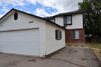 Building Photo - 1060 N 375 W