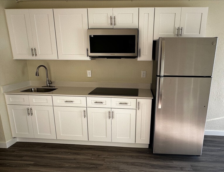 Building Photo - Springwood