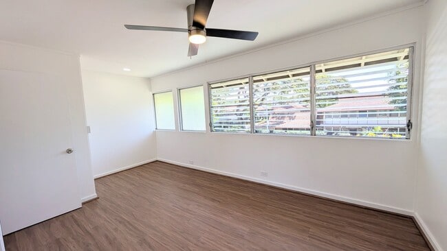 Building Photo - Newly Remodeled 2 bed 2 Bath Townhouse at Waialae Gardens in Kahala