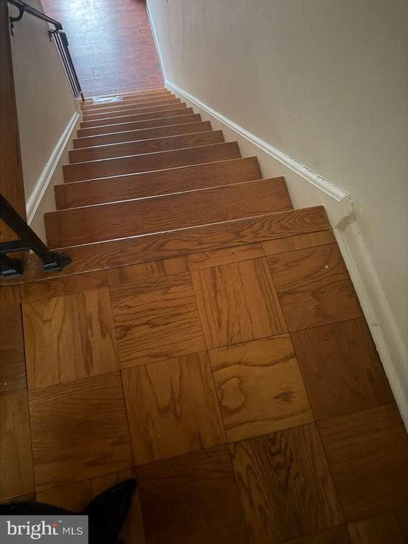 Building Photo - 8675 Seasons Way