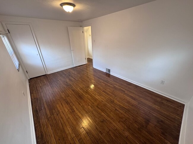 Building Photo - Updated 2-Bedroom 1-Bath House in Duquesne!!