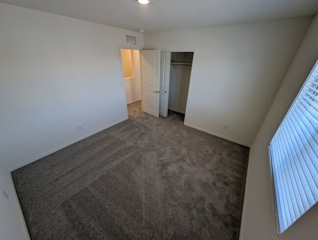 Building Photo - 4935 Toad Lily St