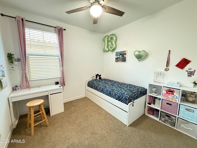 Building Photo - 127 E Gemini Pl