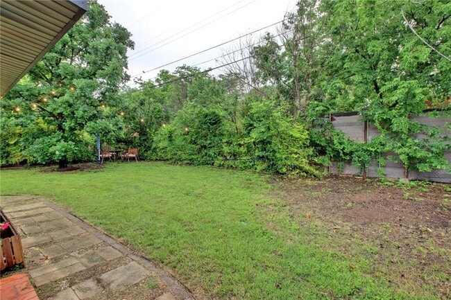 Building Photo - 7807 Lazy Ln