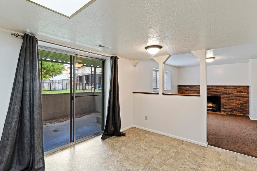 Building Photo - 3652 W 4625 S