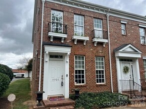 Building Photo - 9905 Ansonborough Square