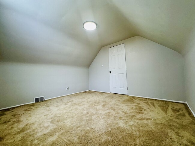 Building Photo - 741 Jefferson Rd