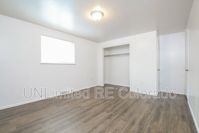 Building Photo - 1040 N Raleigh St