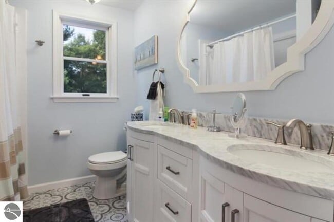 Building Photo - 4019 Williamsburg Rd