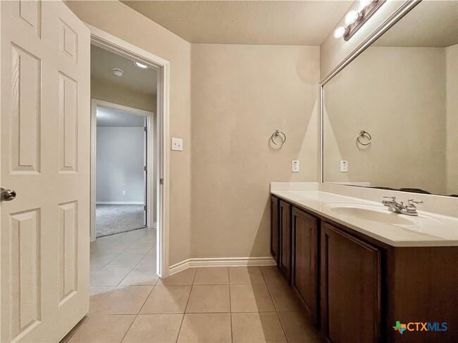 Building Photo - 110 Nick Price Loop