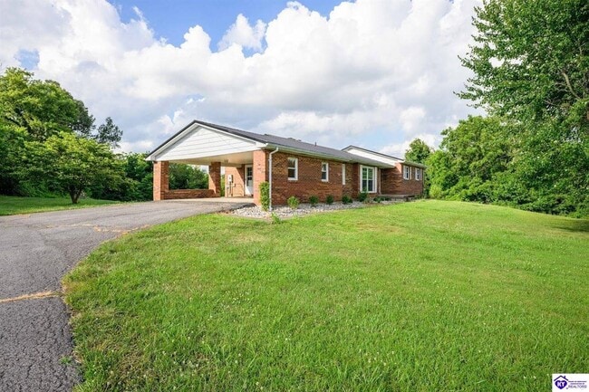 Building Photo - 237 Stratmoor Dr
