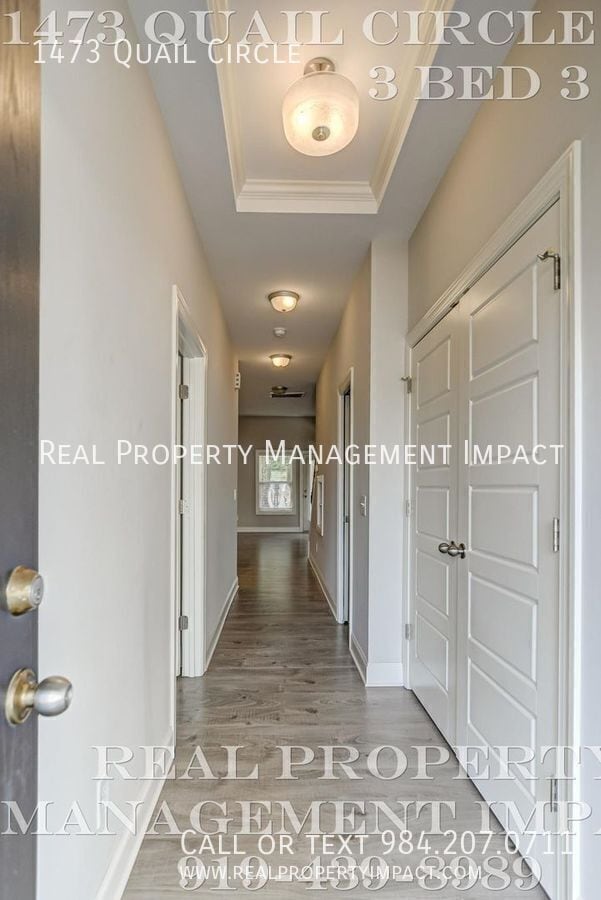 Building Photo - 1473 Quail Cir