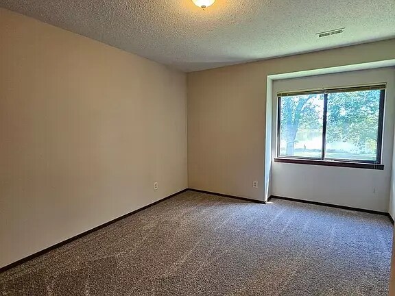 Building Photo - 2555 Clayton Blvd