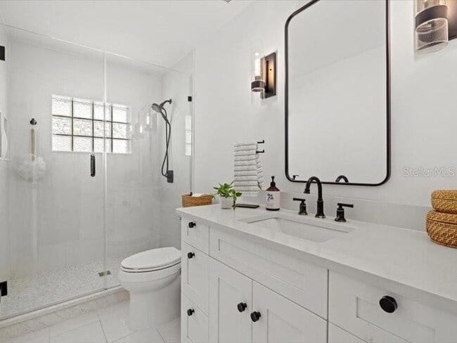 Building Photo - 15650 Prairie Creek Blvd