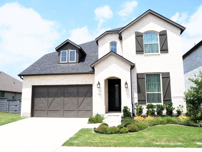 Building Photo - 5009 Shadetree St