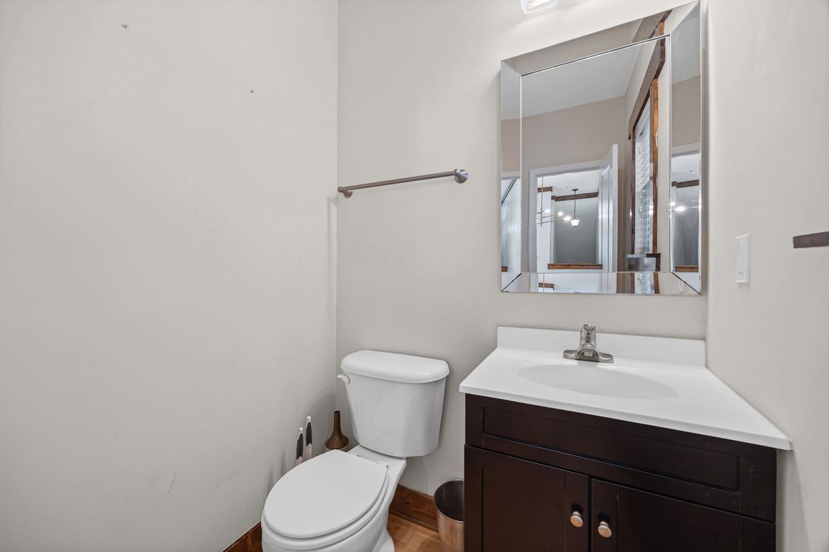 Building Photo - 1733 Matheson Ave