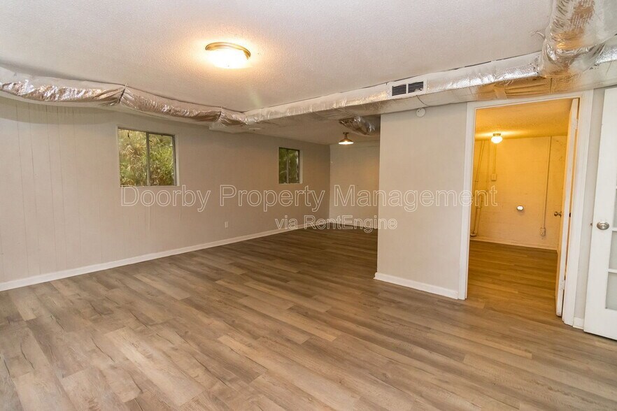 Building Photo - 7205 Sterling Rd