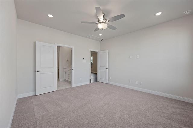 Building Photo - 10643 Downy Cup Dr